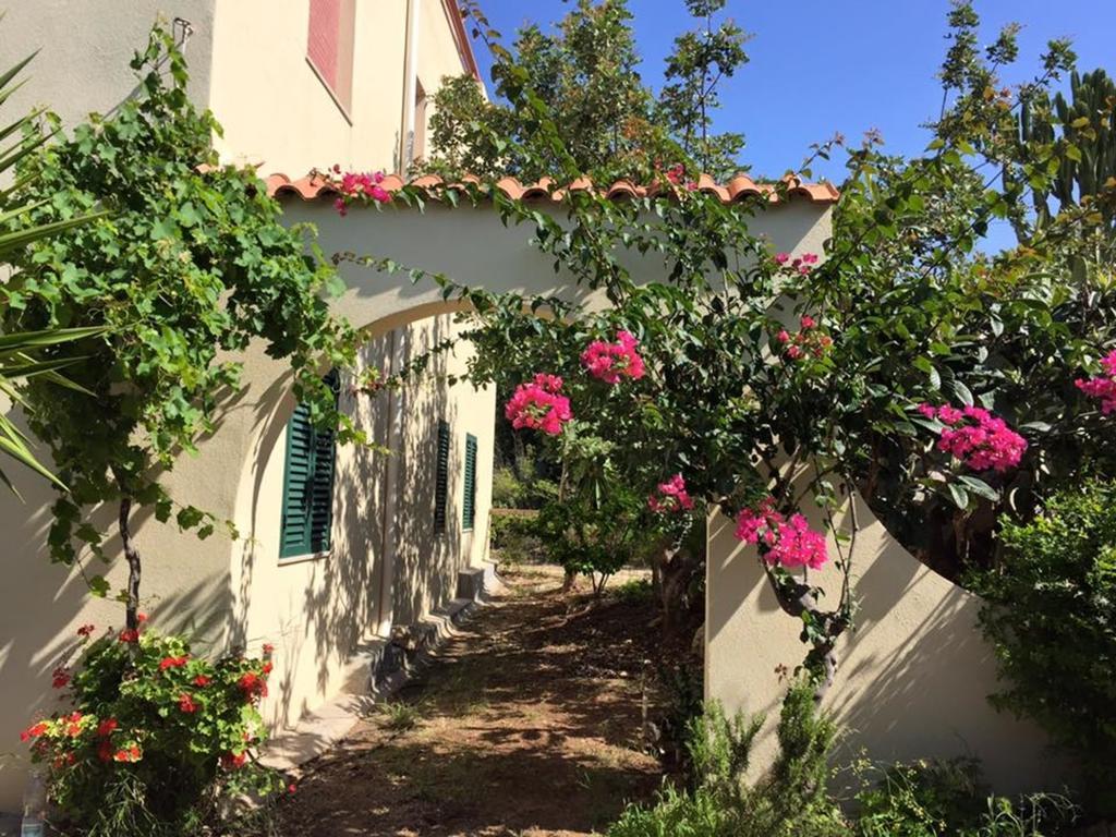 Surra Mediterranean Apartments Scicli Εξωτερικό φωτογραφία