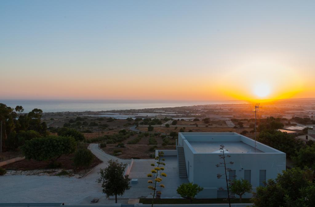 Surra Mediterranean Apartments Scicli Εξωτερικό φωτογραφία