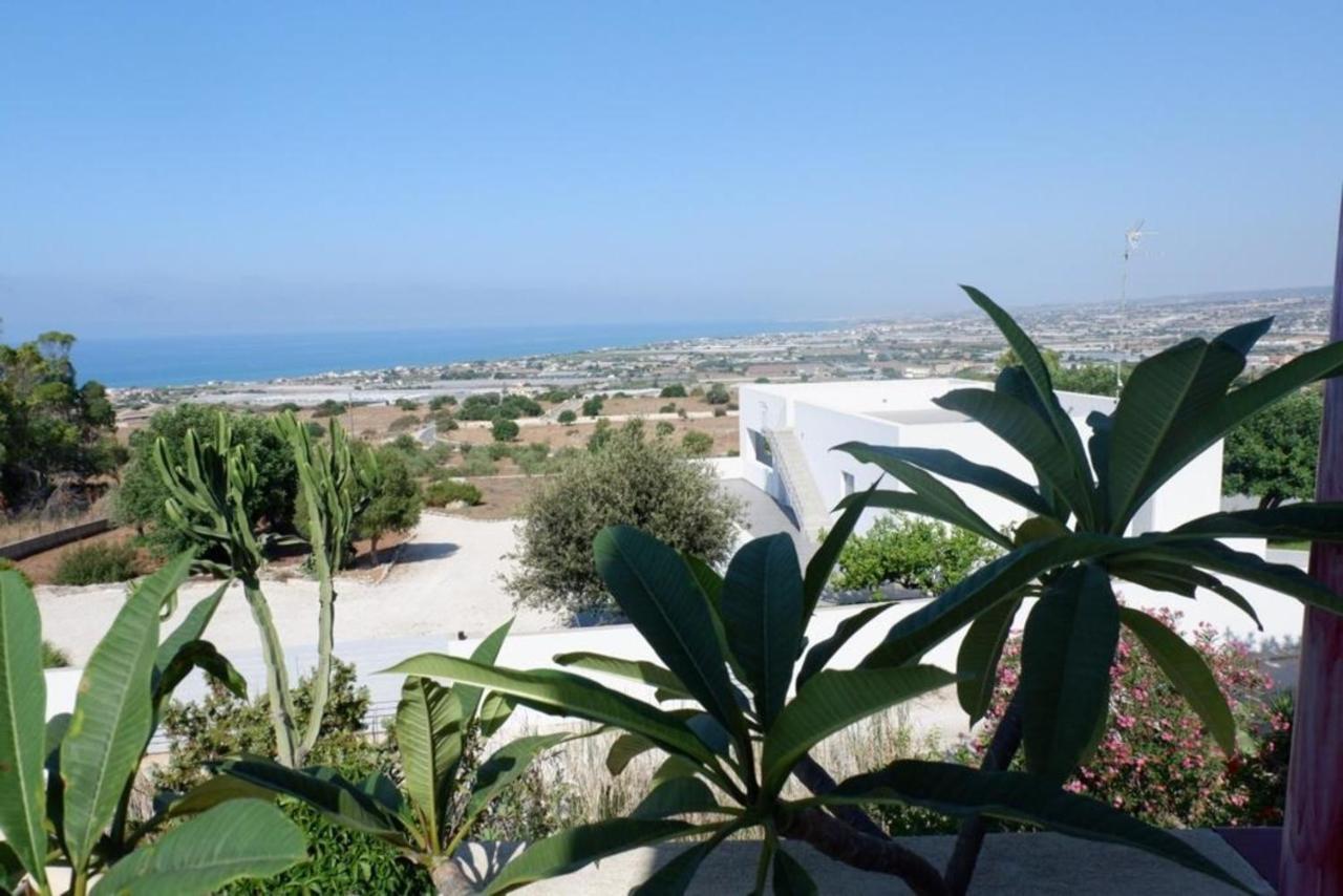 Surra Mediterranean Apartments Scicli Εξωτερικό φωτογραφία